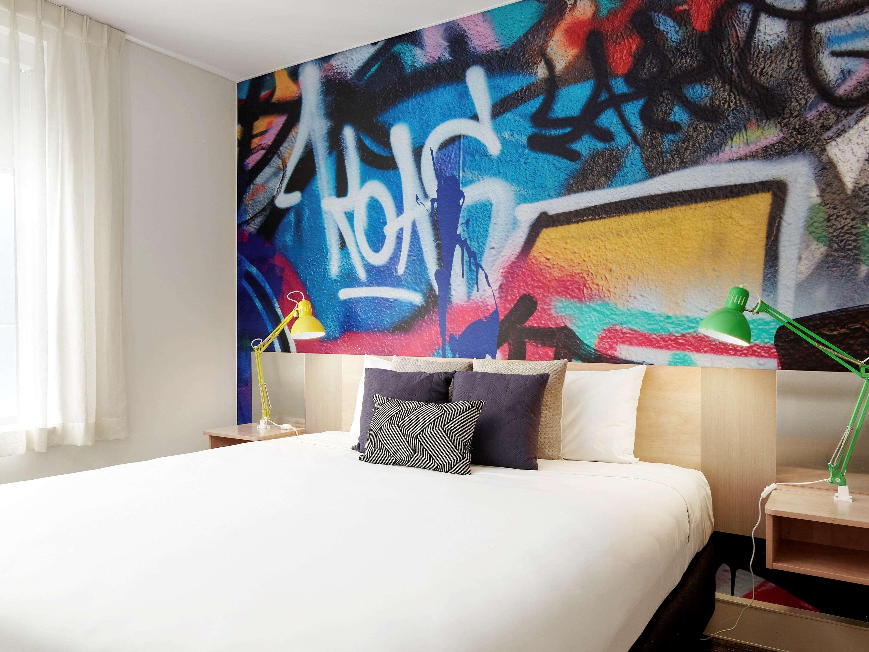 Ibis Melbourne Hotel And Apartments Exteriör bild
