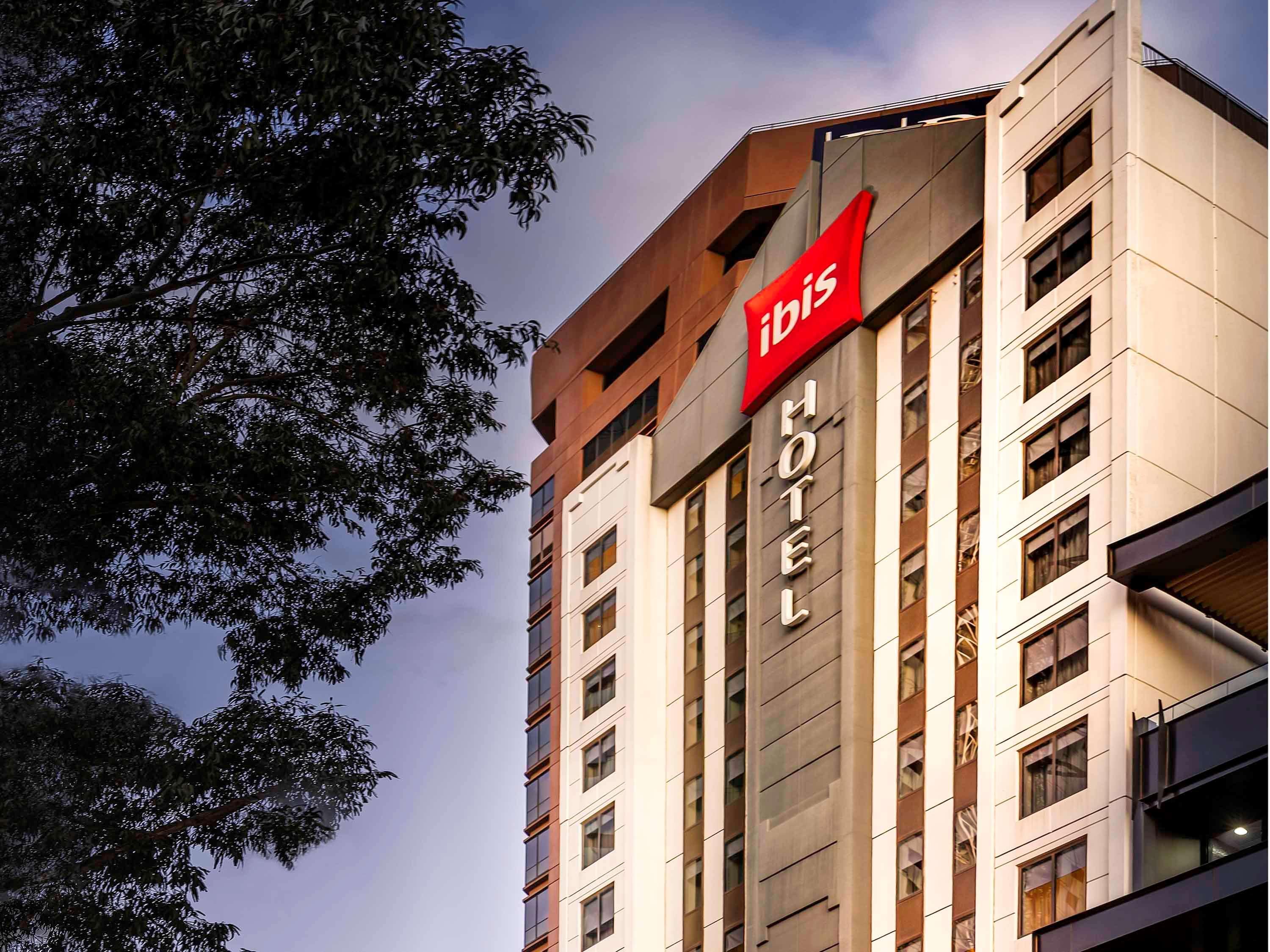 Ibis Melbourne Hotel And Apartments Exteriör bild